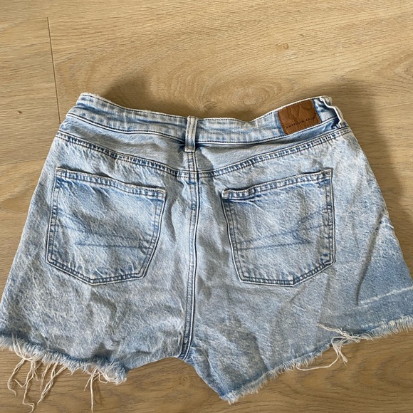American Eagle jeans shorts - Picture 2 of 2